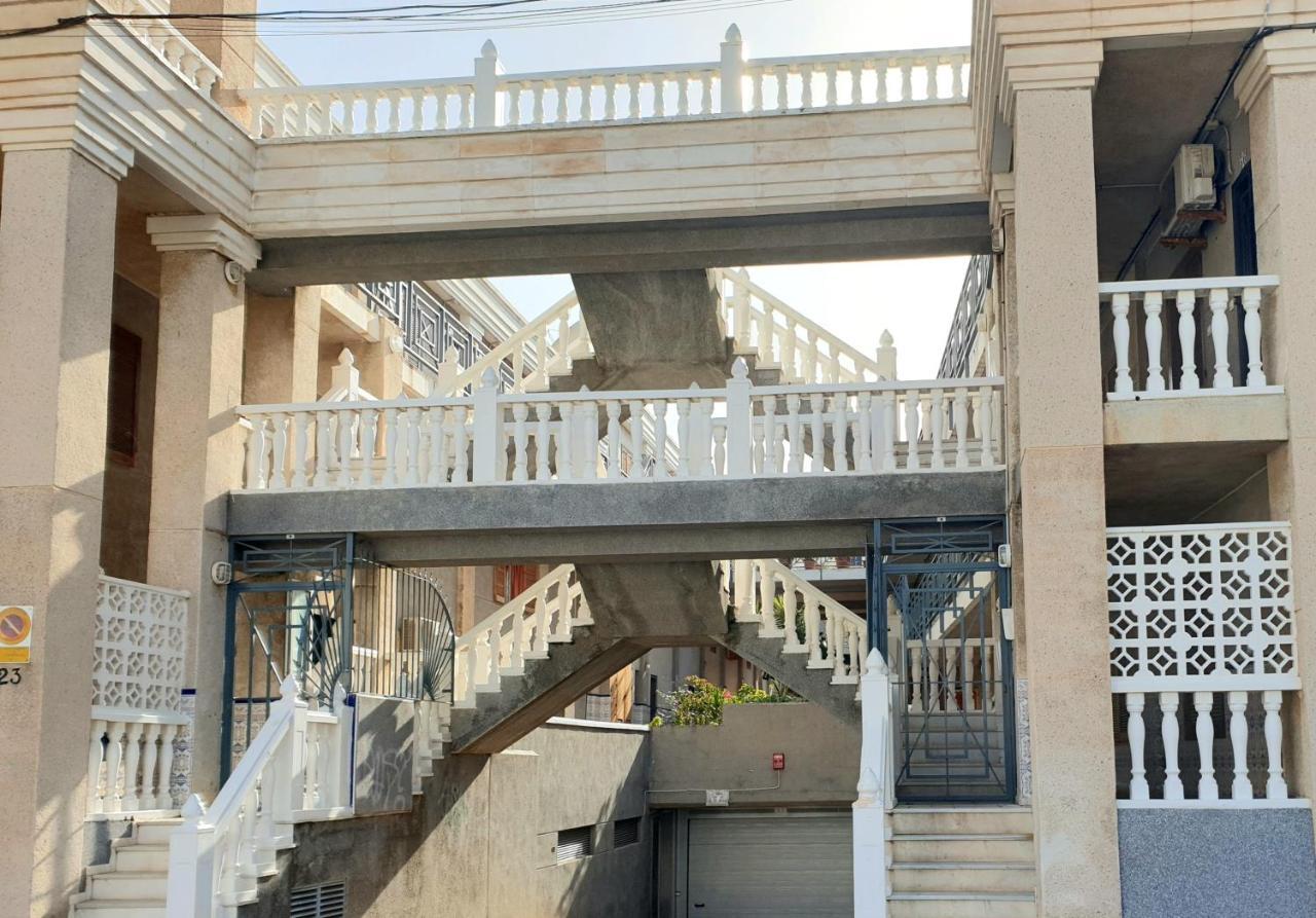 Penthouse Residencial Virginia Διαμέρισμα Τορεβιέχα Εξωτερικό φωτογραφία